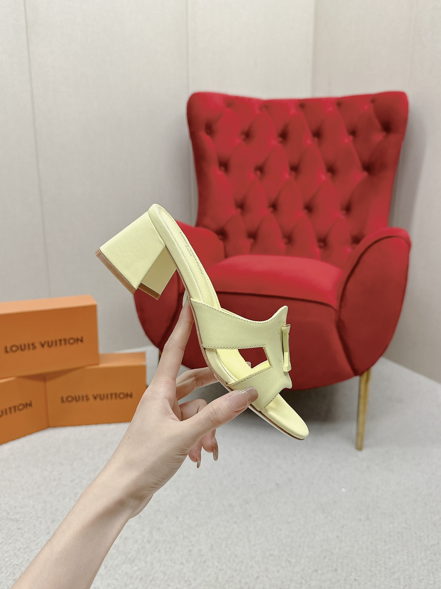 LV Summer footwear