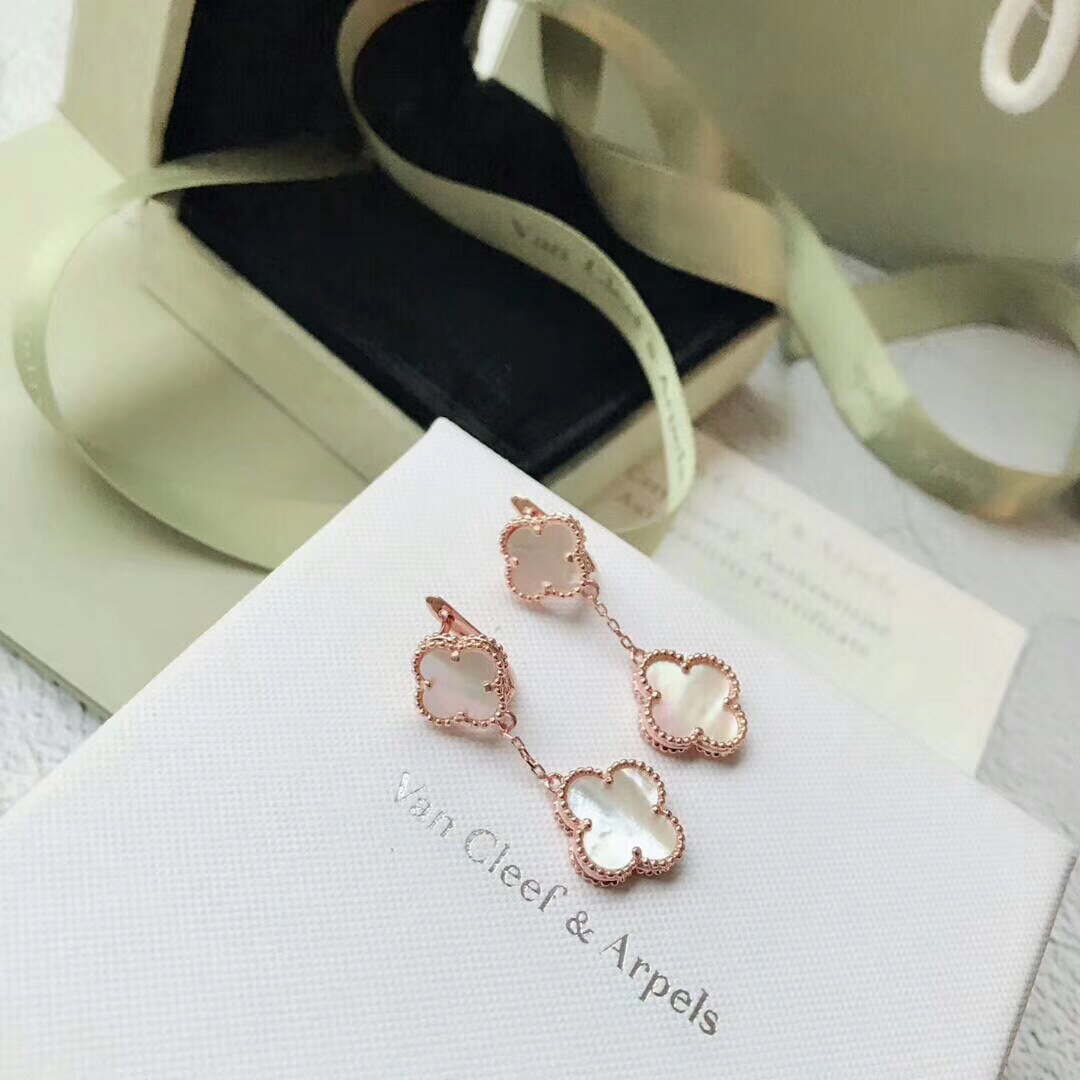 Van Cleef & Arpels earring-112