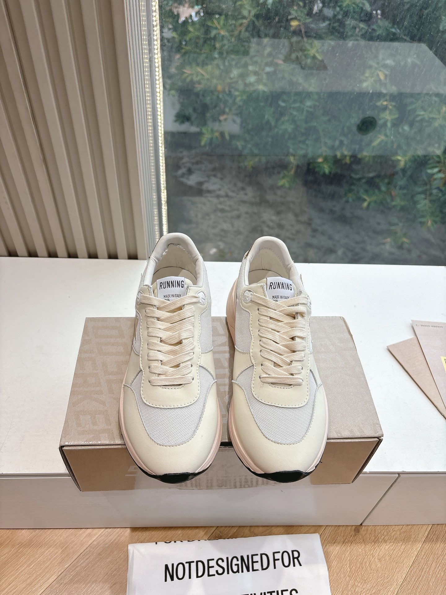 Golden Goose Sneakers-19