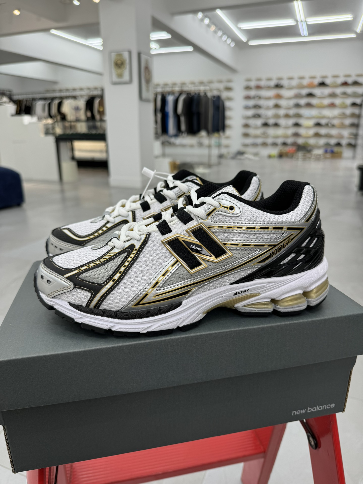 New Balance Sneakers-183