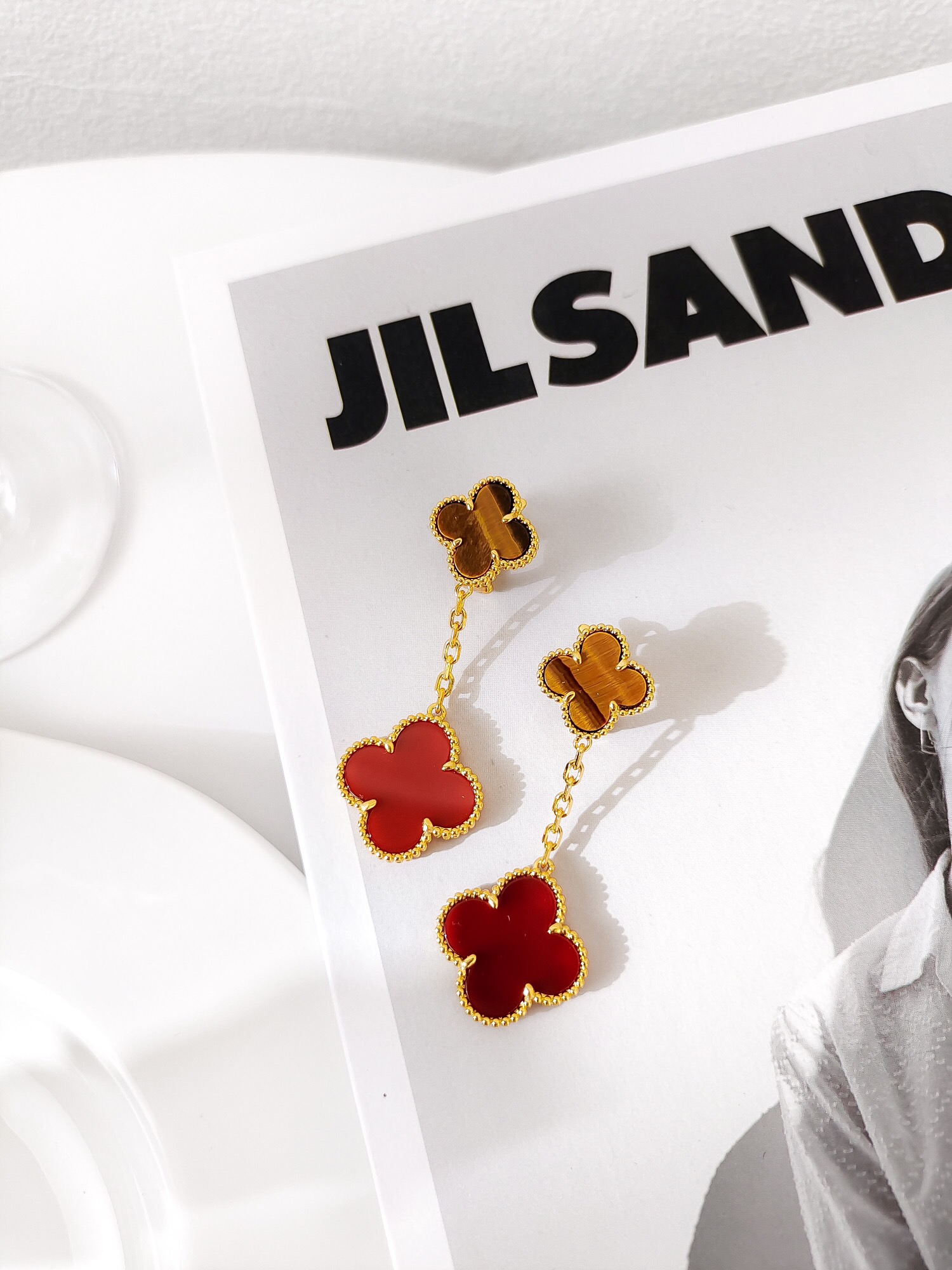 Van Cleef & Arpels earring-47