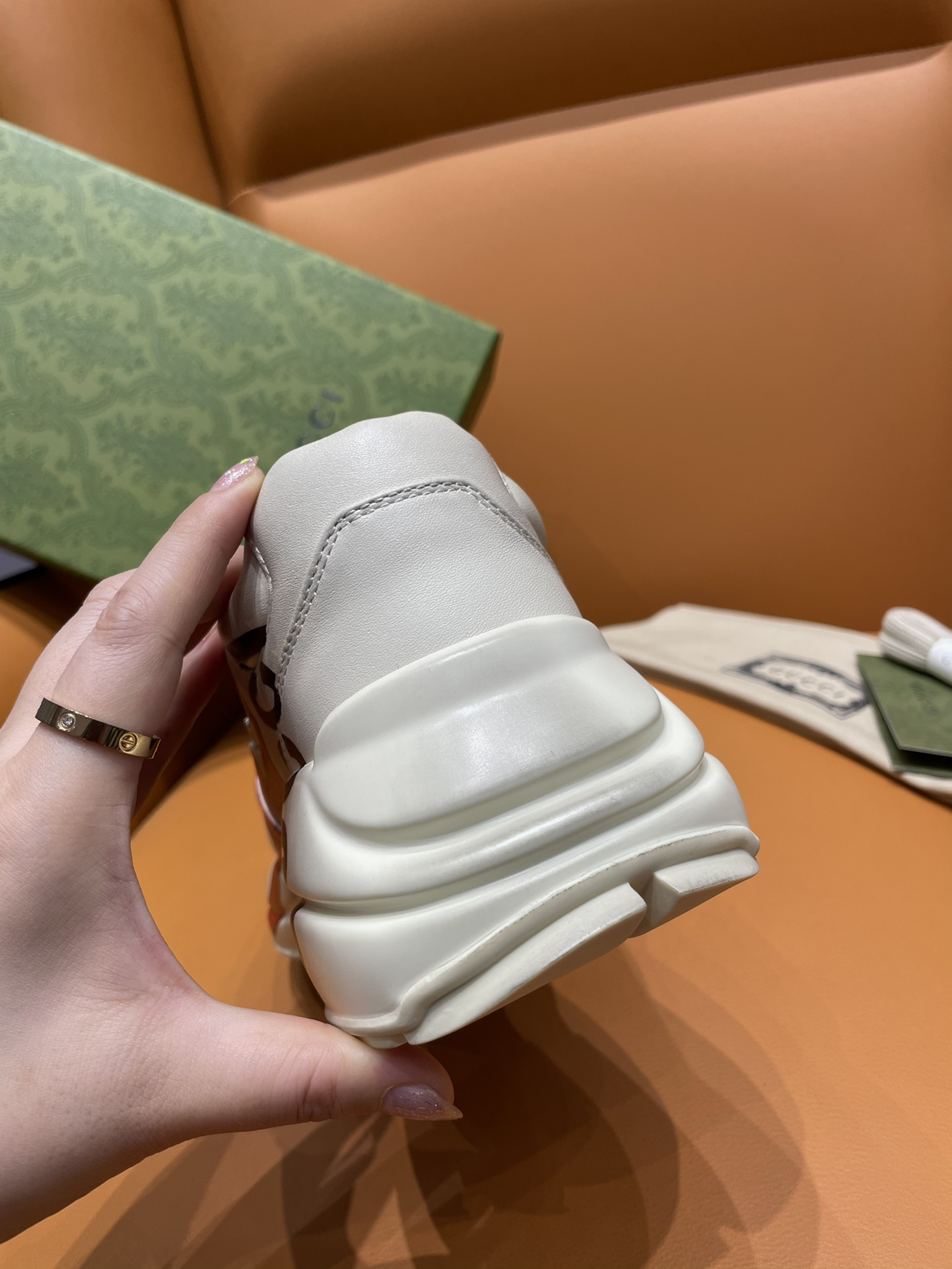 Gucci Sneakers-75