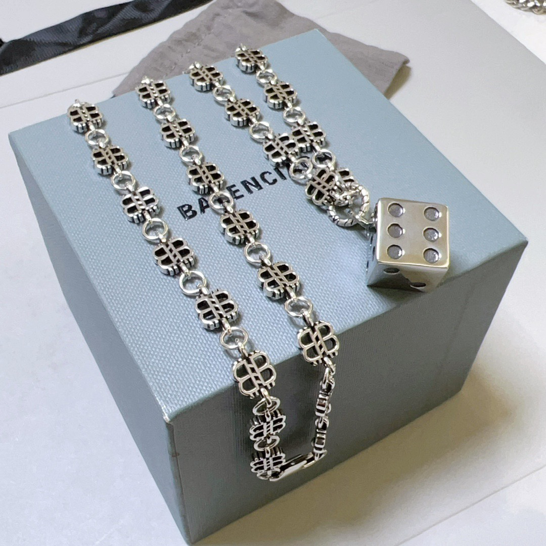 Balenciaga necklace-87