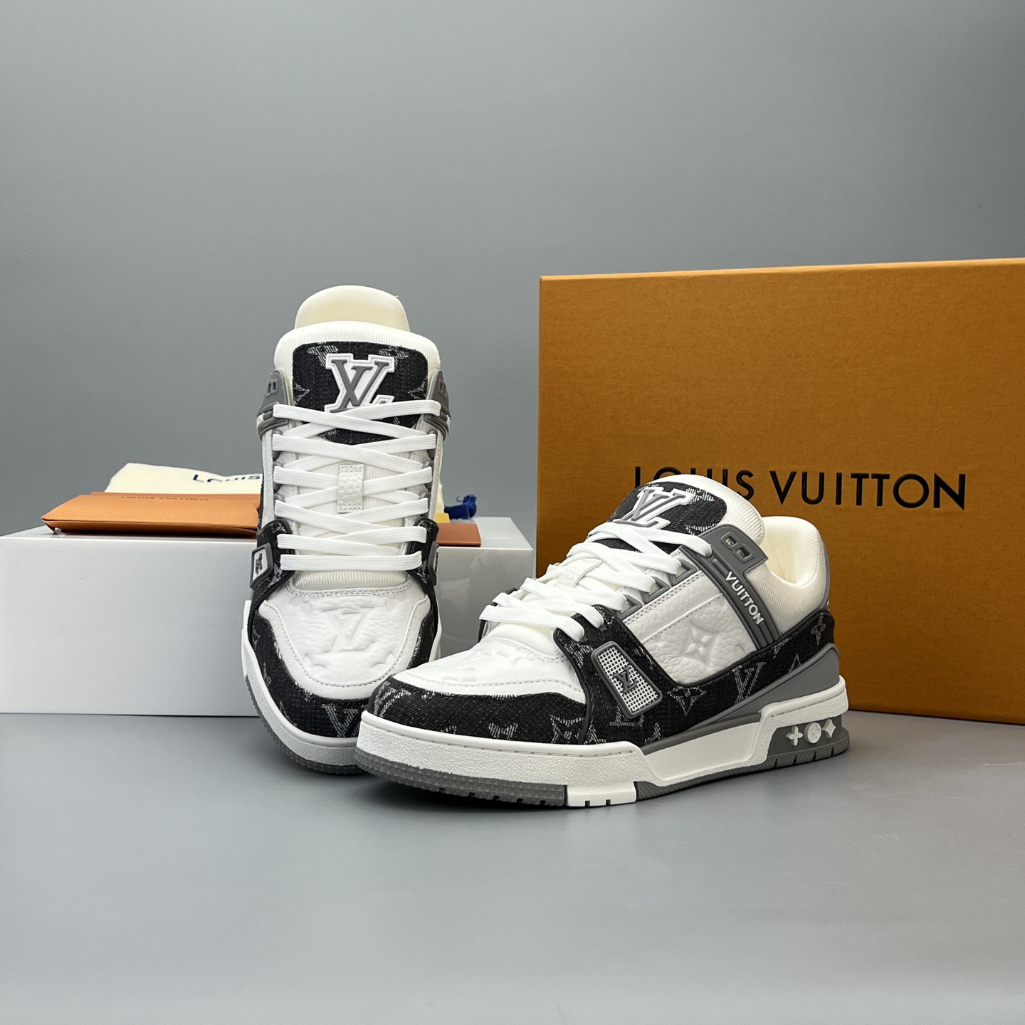 Lv Sneakers-138