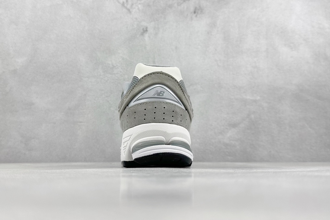 New Balance Sneakers-92