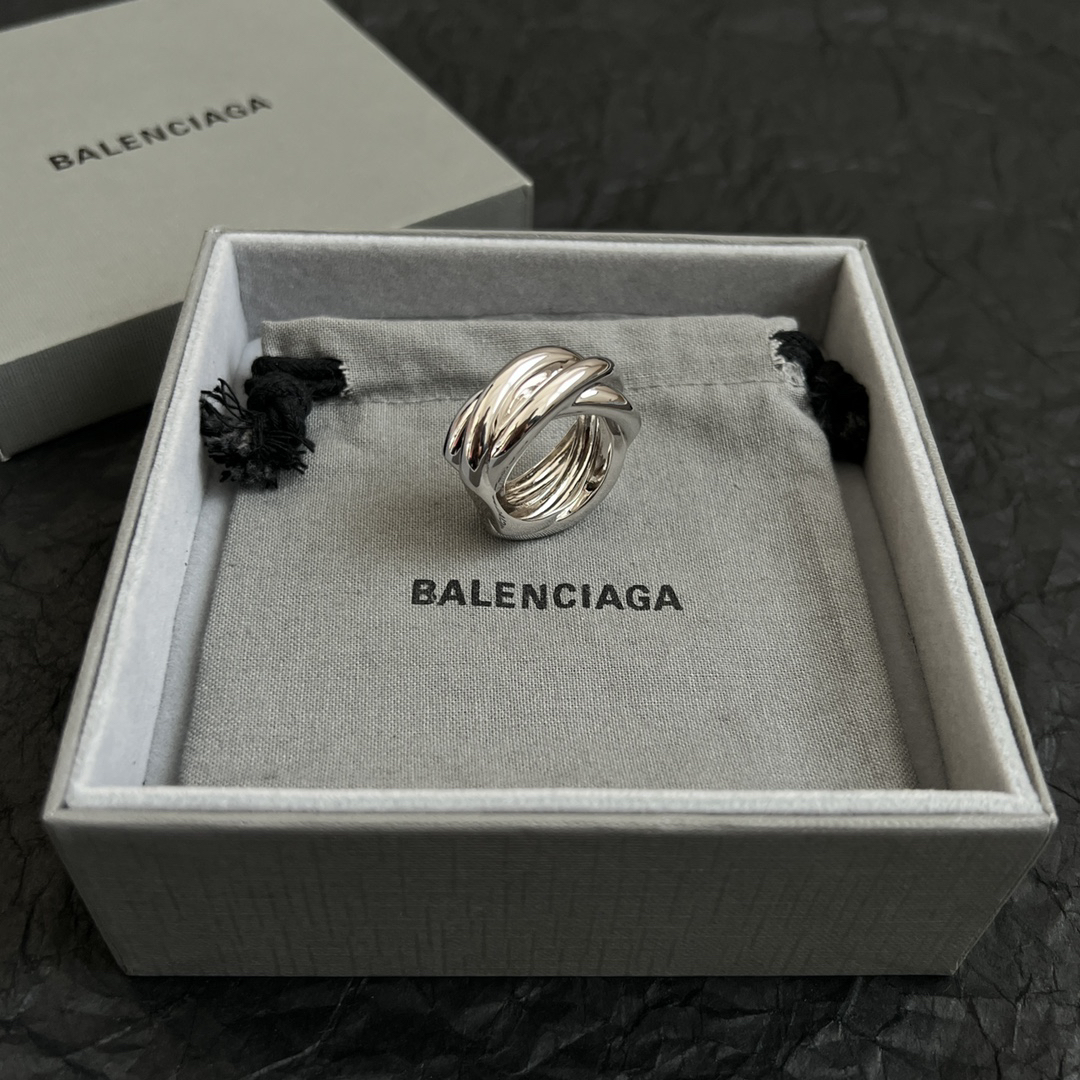 Balenciaga ring-39