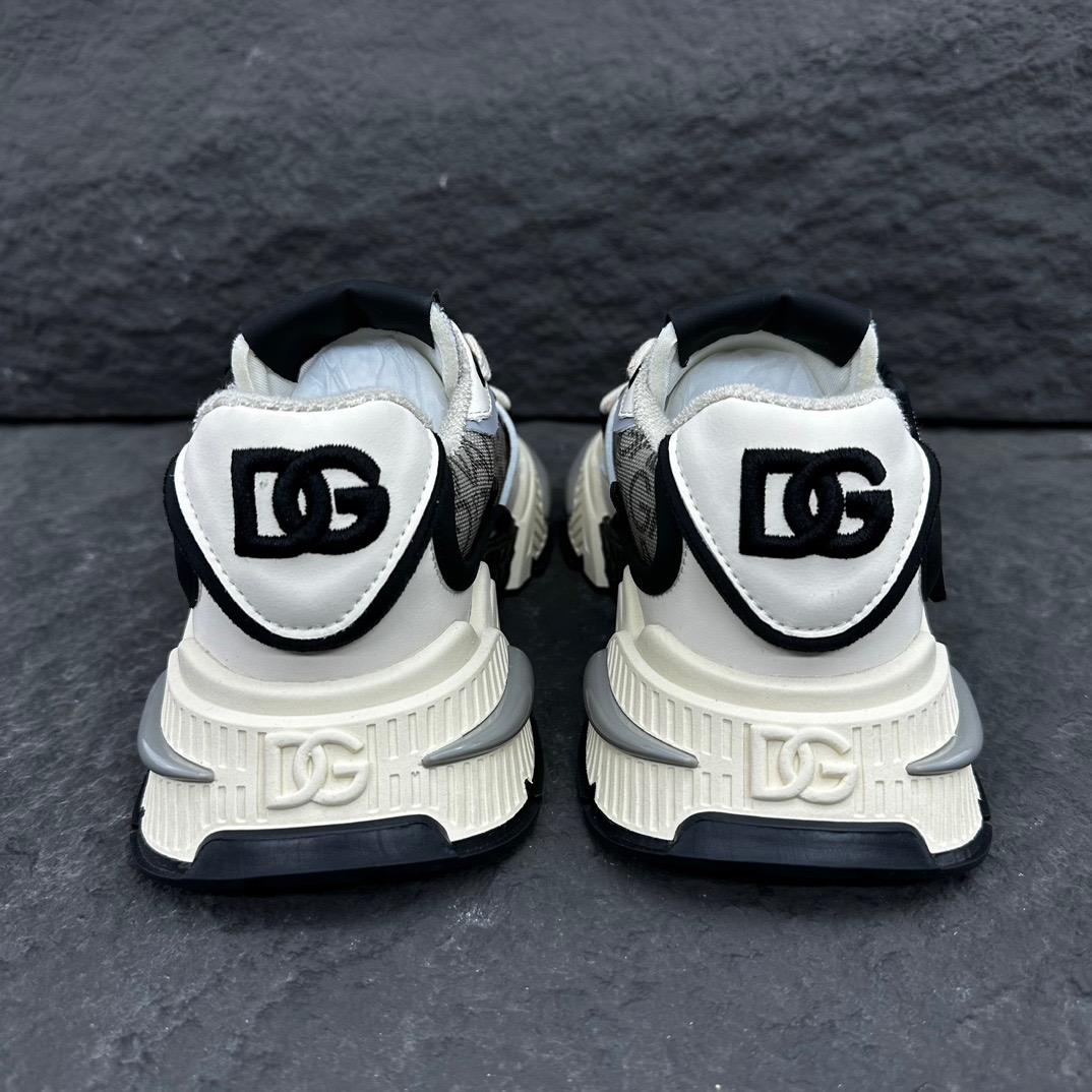 D&G Sneakers-232