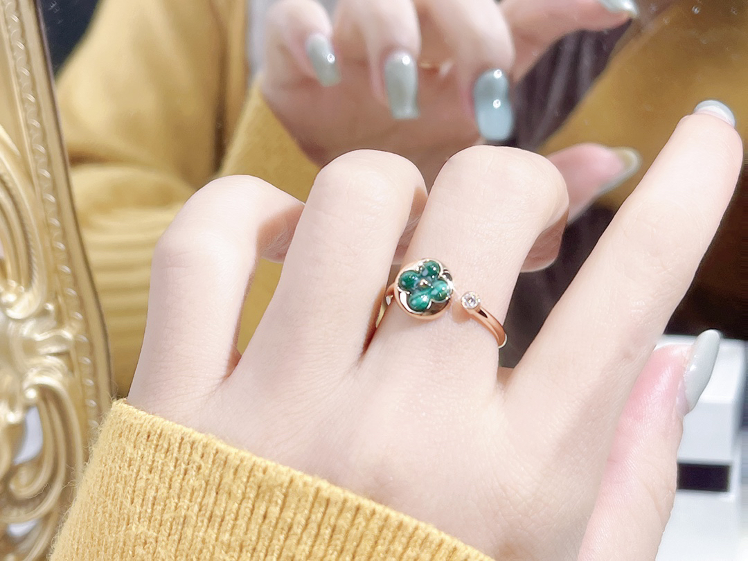 LV ring-21