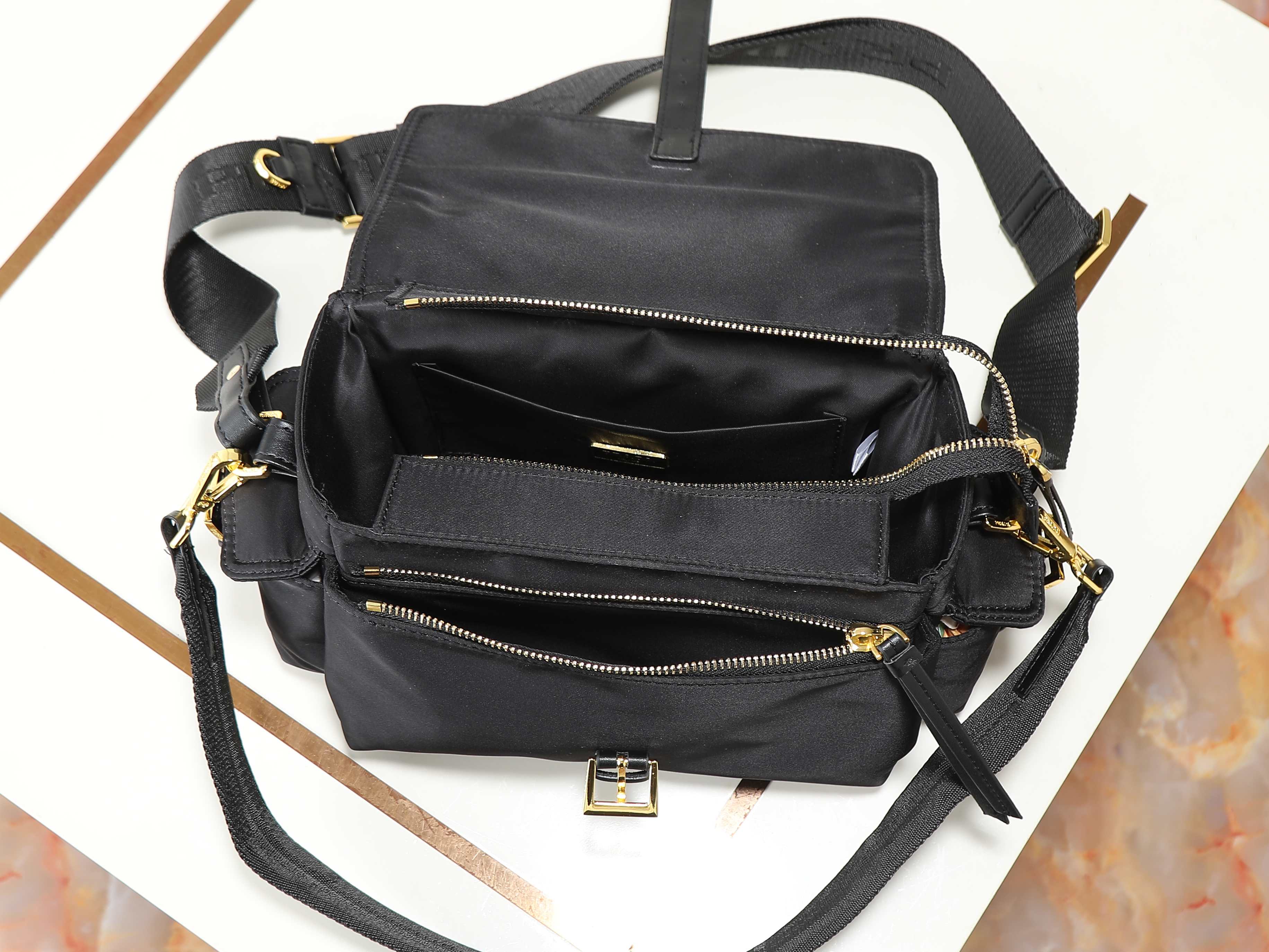 Prada Hot New Product-196