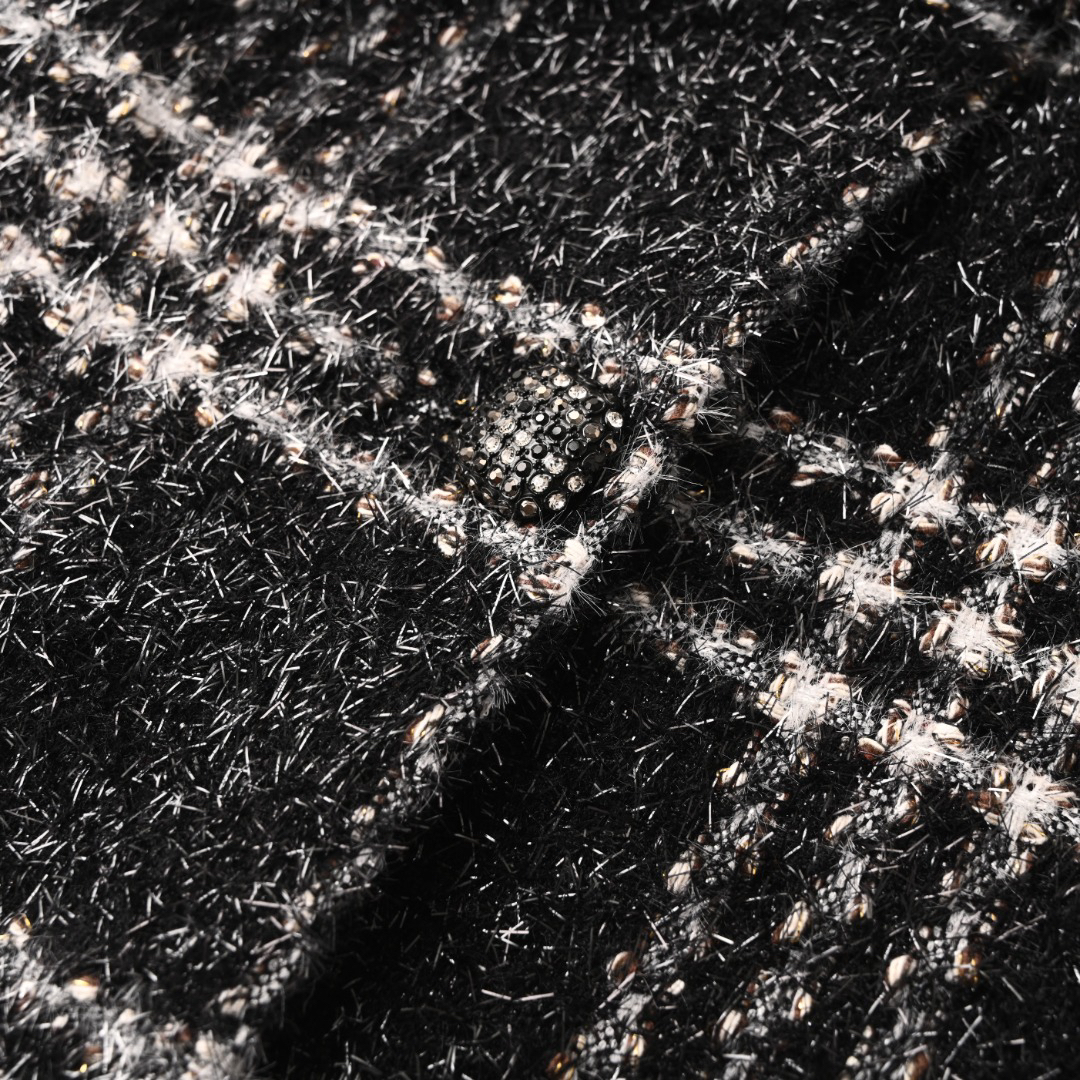 Chanel Clothing-168