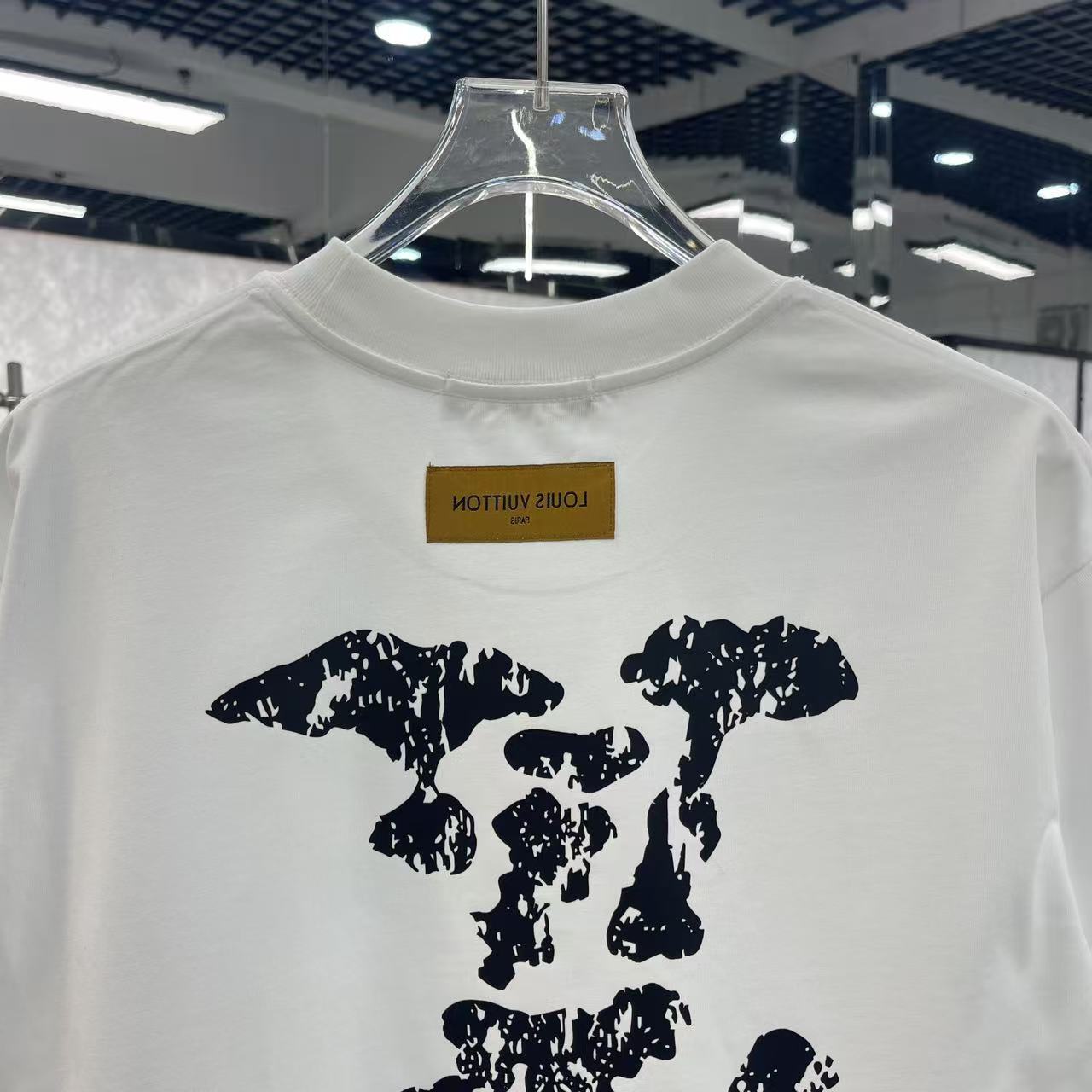 Prada clothing-33