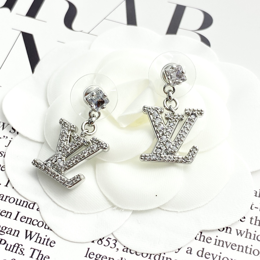 LV earrings-56