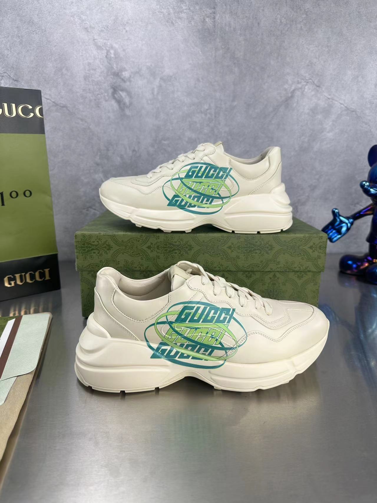 Gucci Sneakers-61