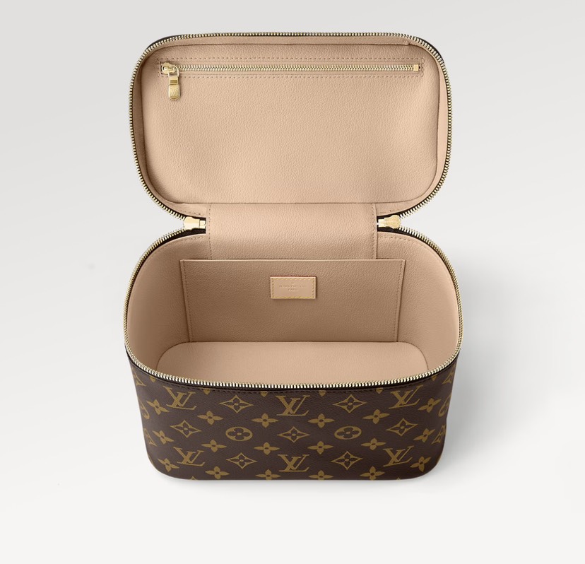 Louis Vuitton Hot New Product-121