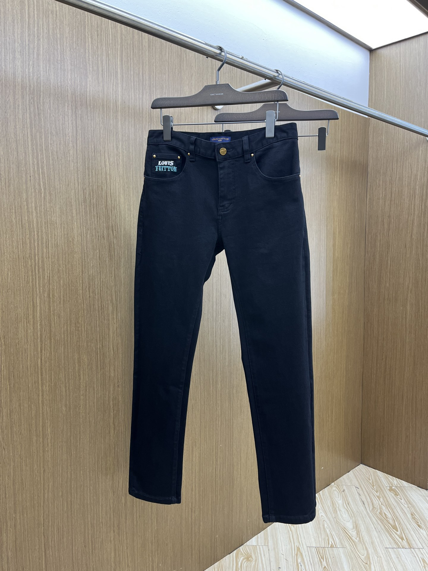 LV Clothing-21