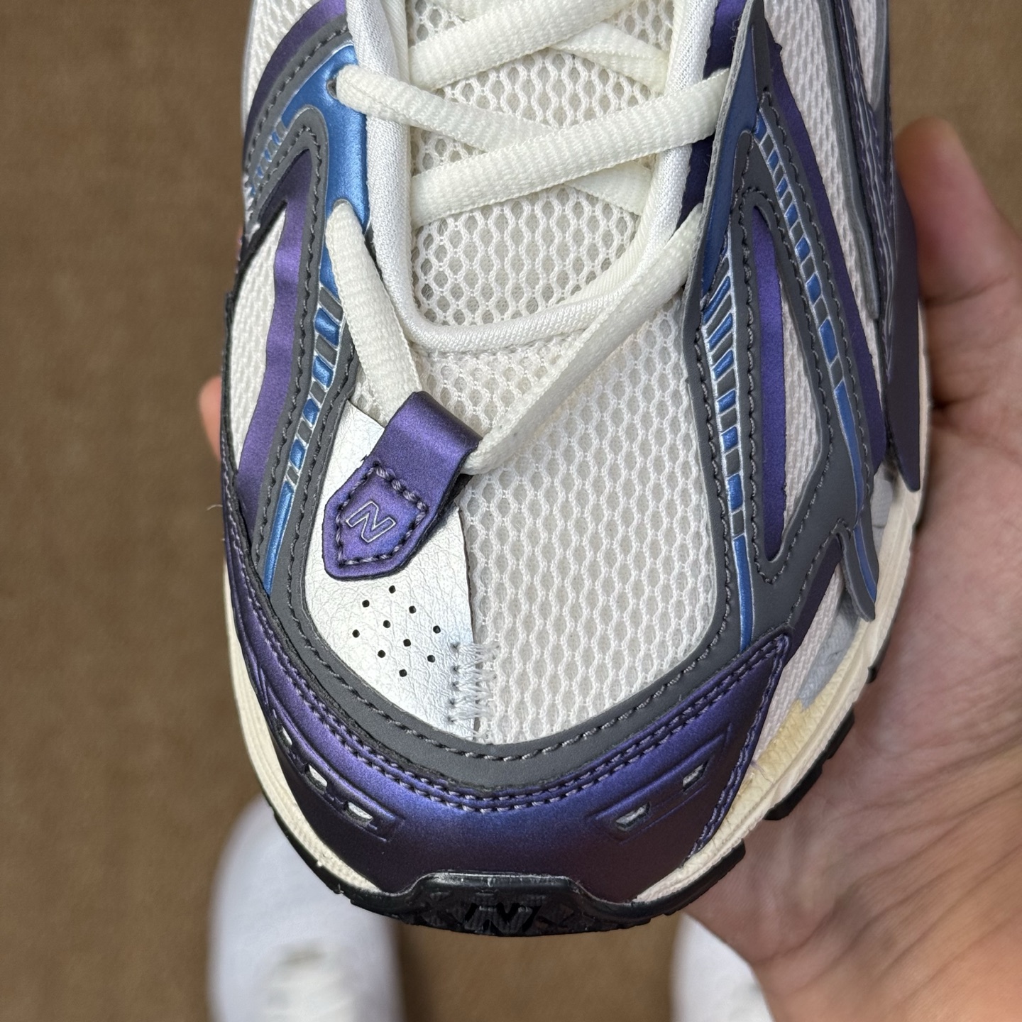 New Balance Sneakers-201