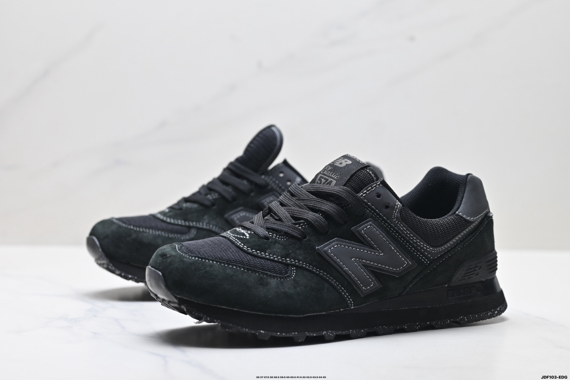 New Balance Sneakers-2