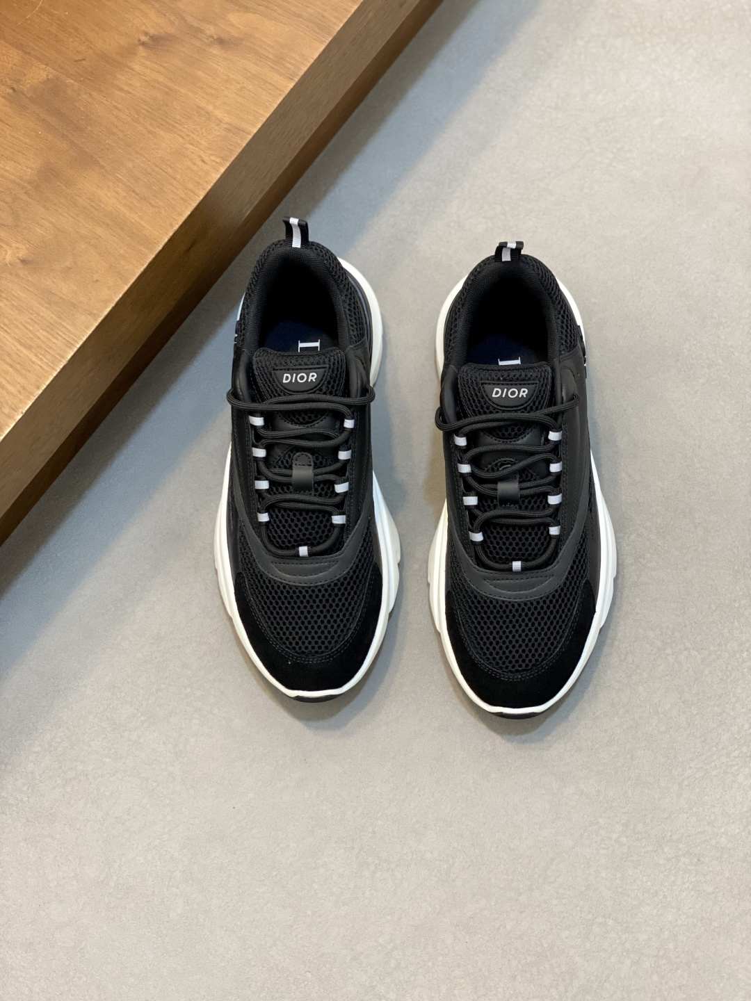 Dior Sneakers-175