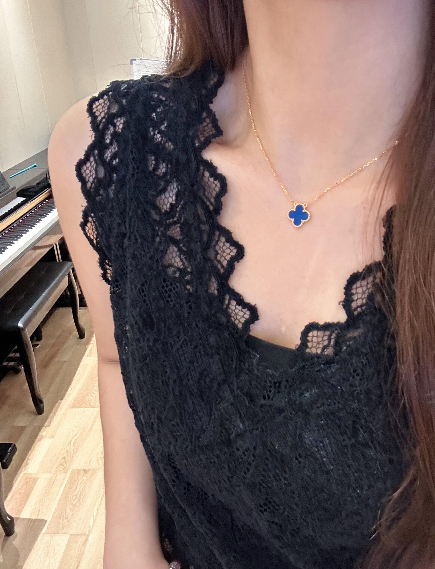 Van Cleef & Arpels necklace-60