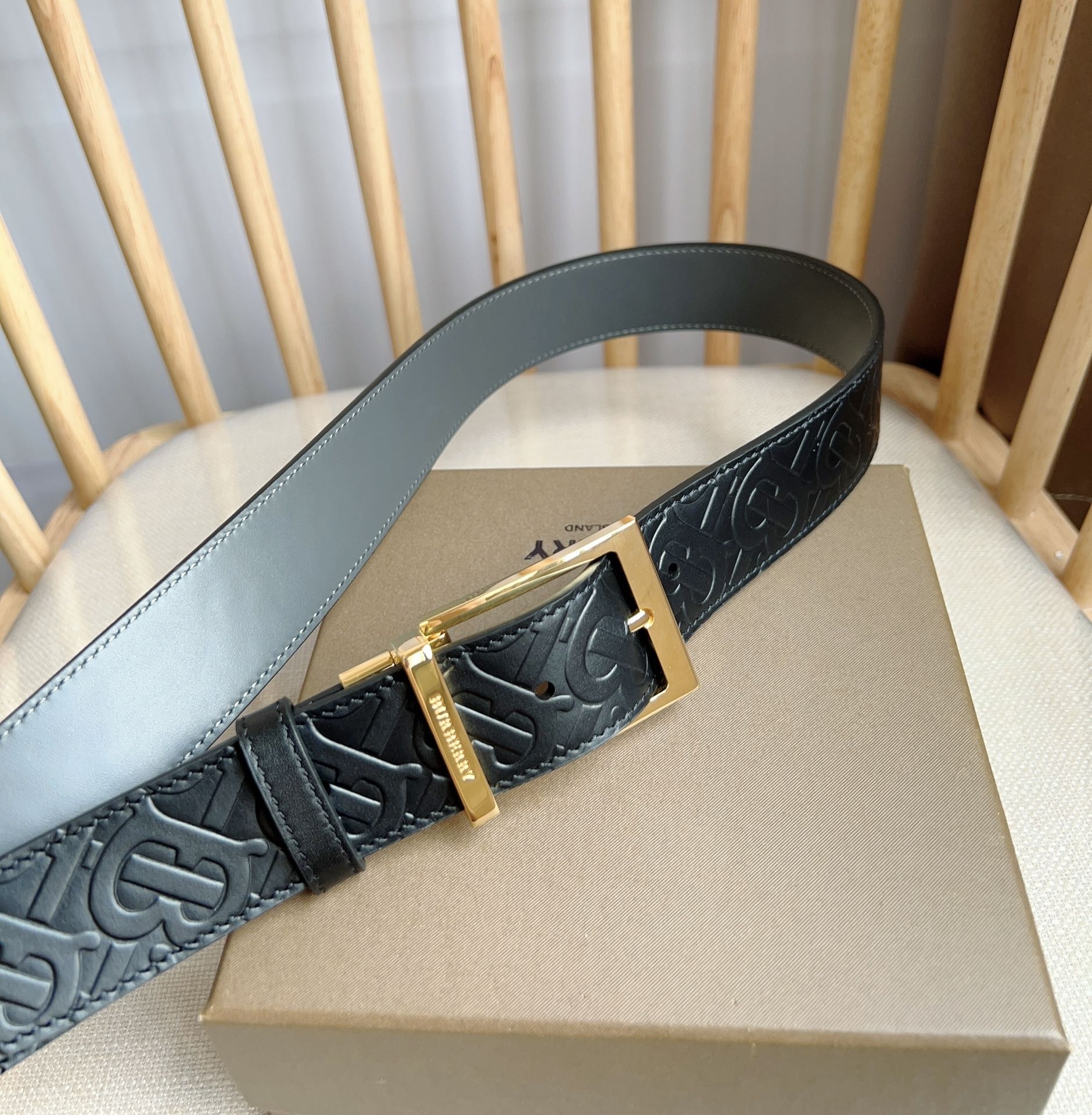 Burberry belt-45
