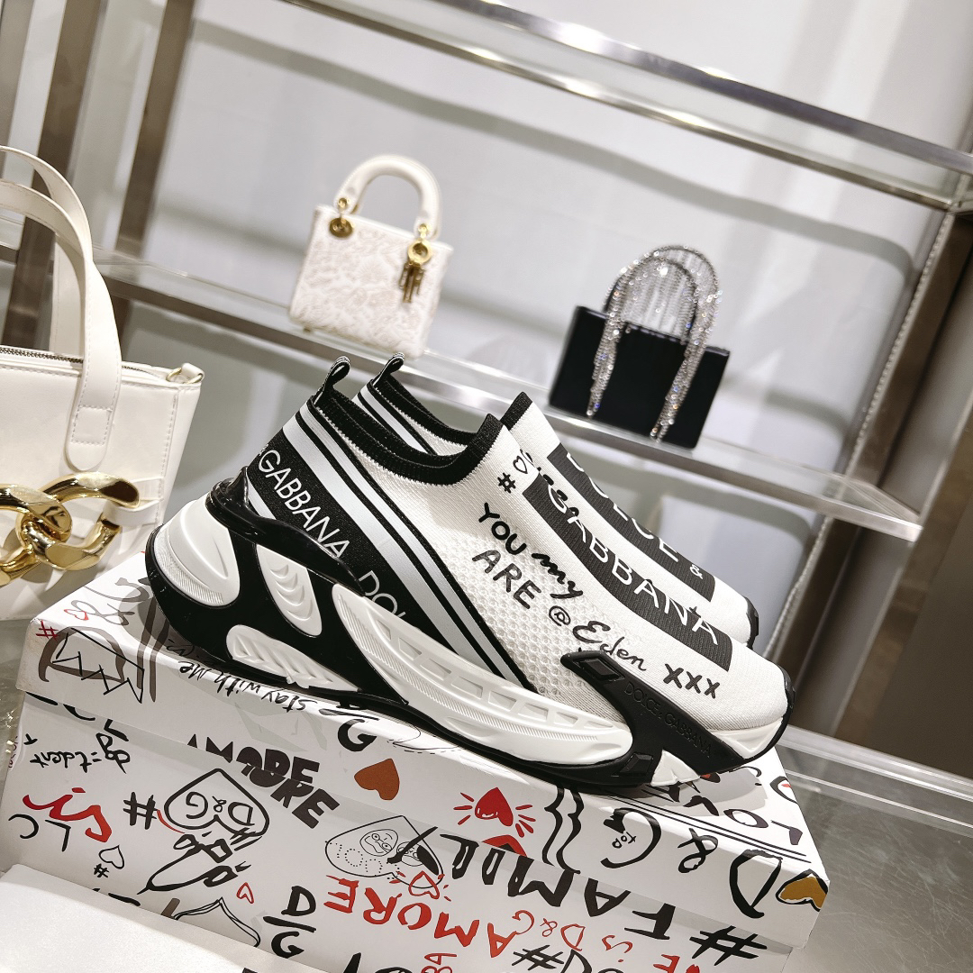 D&G Sneakers-238