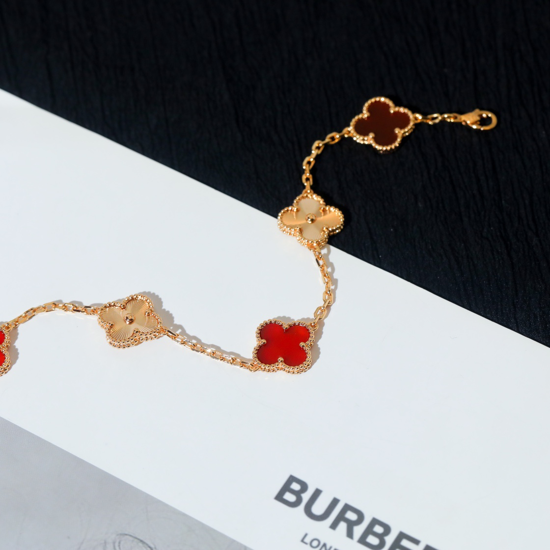 Van Cleef & Arpels Bracelet-70