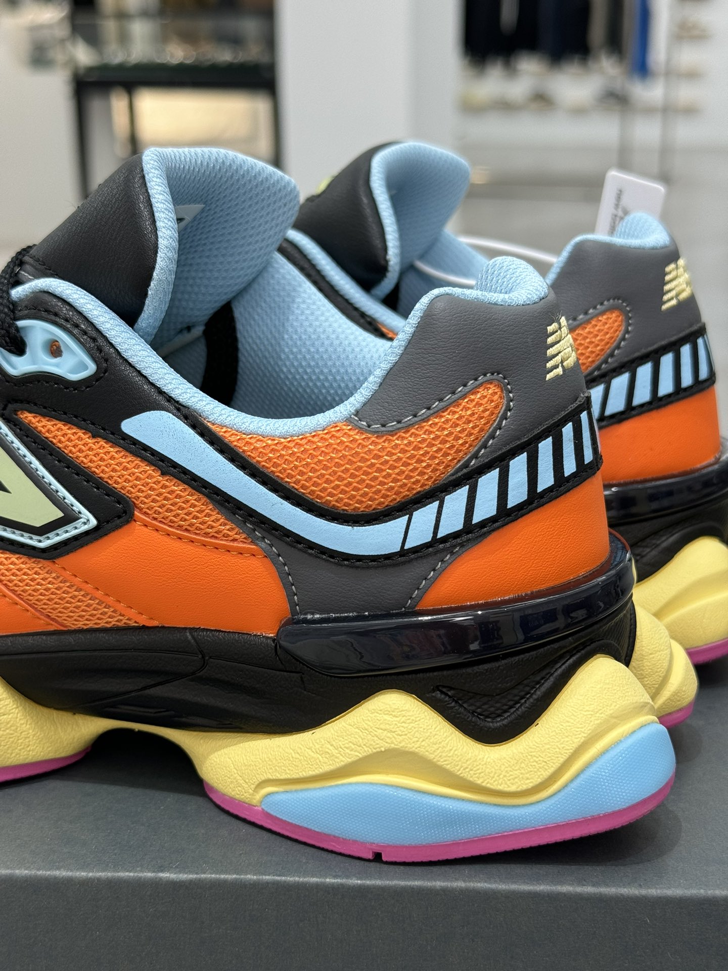 New Balance Sneakers-194