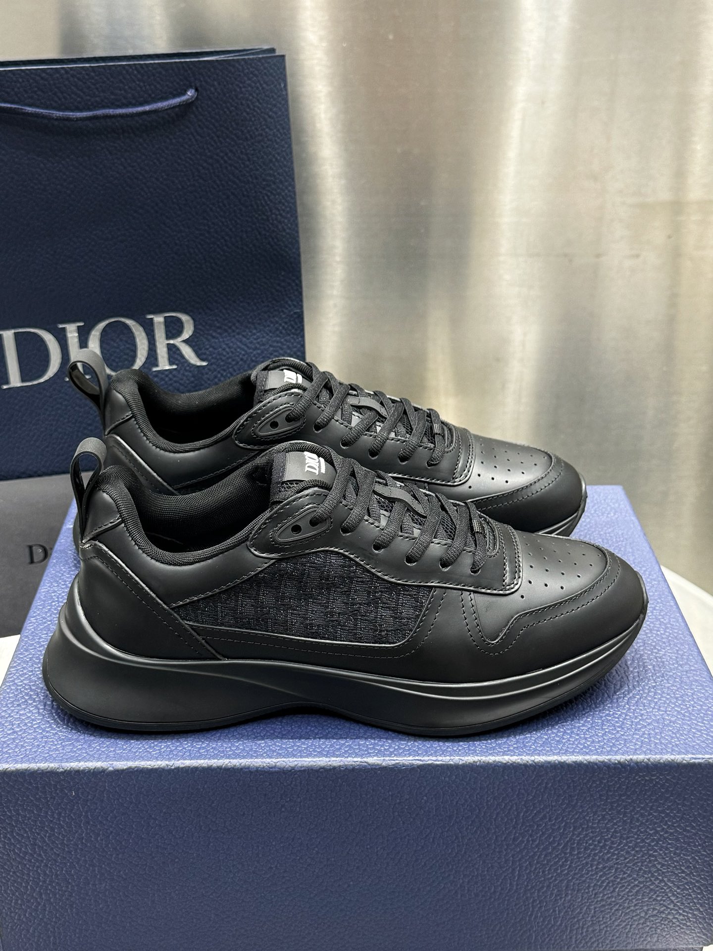 Dior Sneakers-66