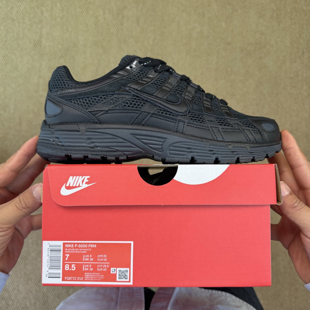 Nike Sneakers-262