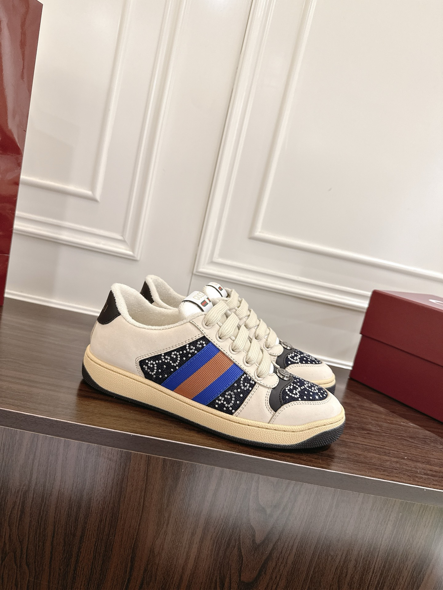 Gucci Sneakers-189