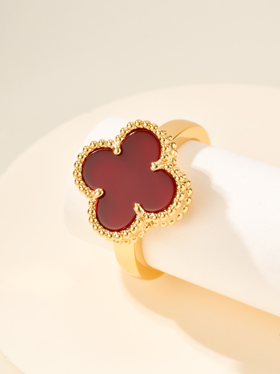 Van Cleef & Arpels ring-9