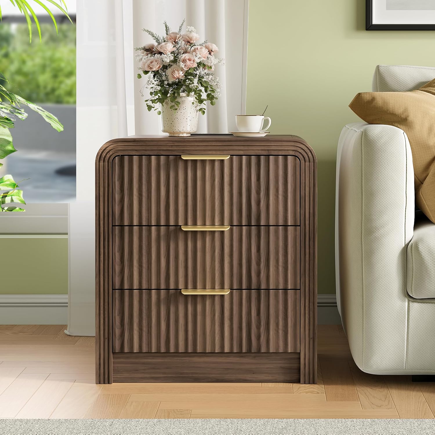 Decofy Fluted Nightstand with Charging Station, Modern Bedroom Side Table with Gold Handles, Curved Profile Design, End Table Wood Organizer for Bedroom, 19.7