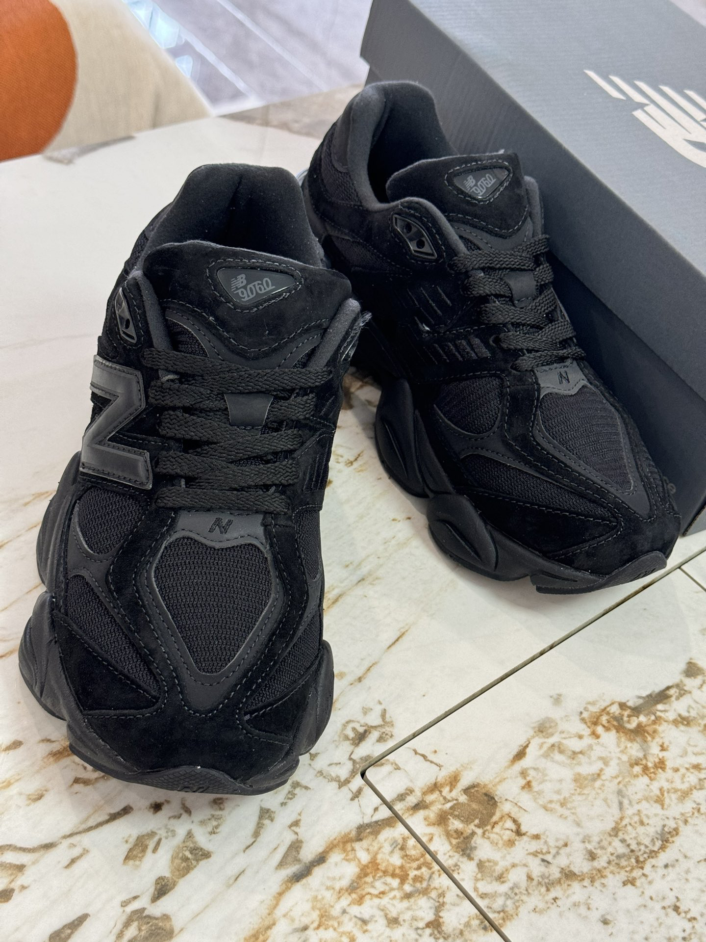 New Balance Sneakers-136
