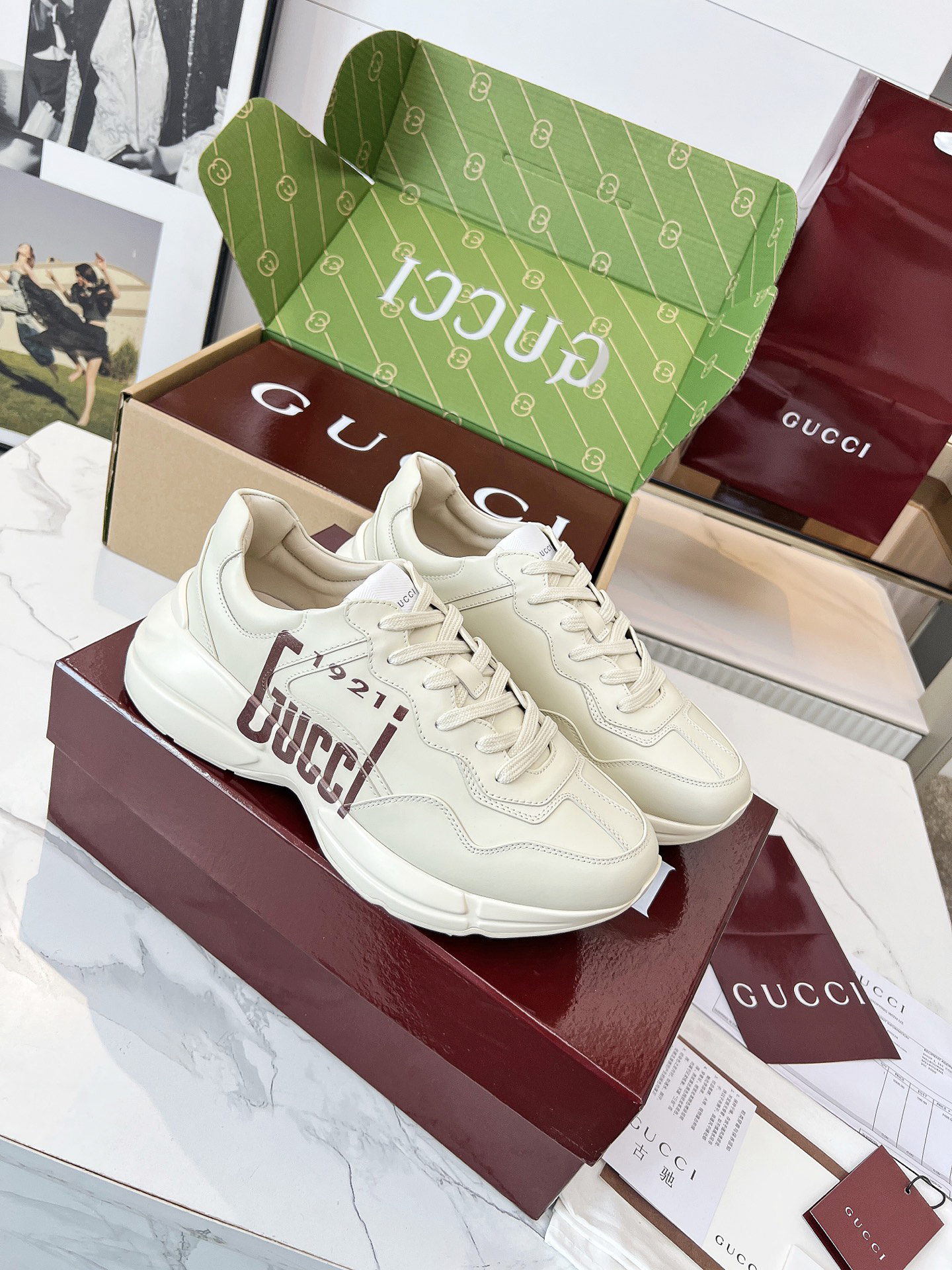 Gucci Sneakers-114
