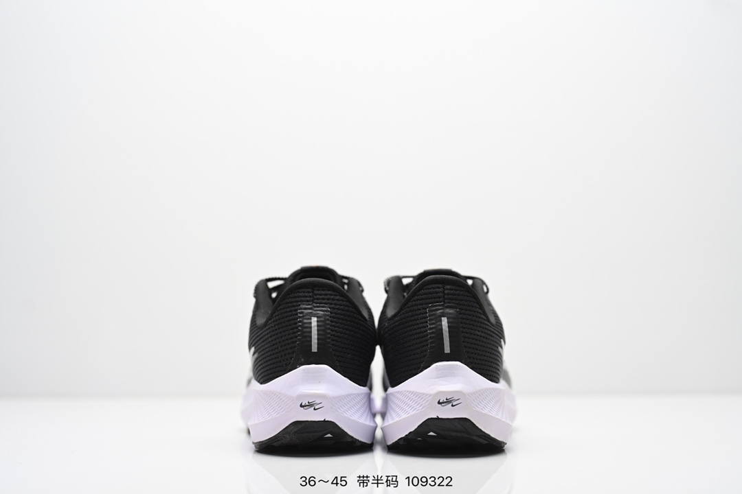 Nike Sneakers-228