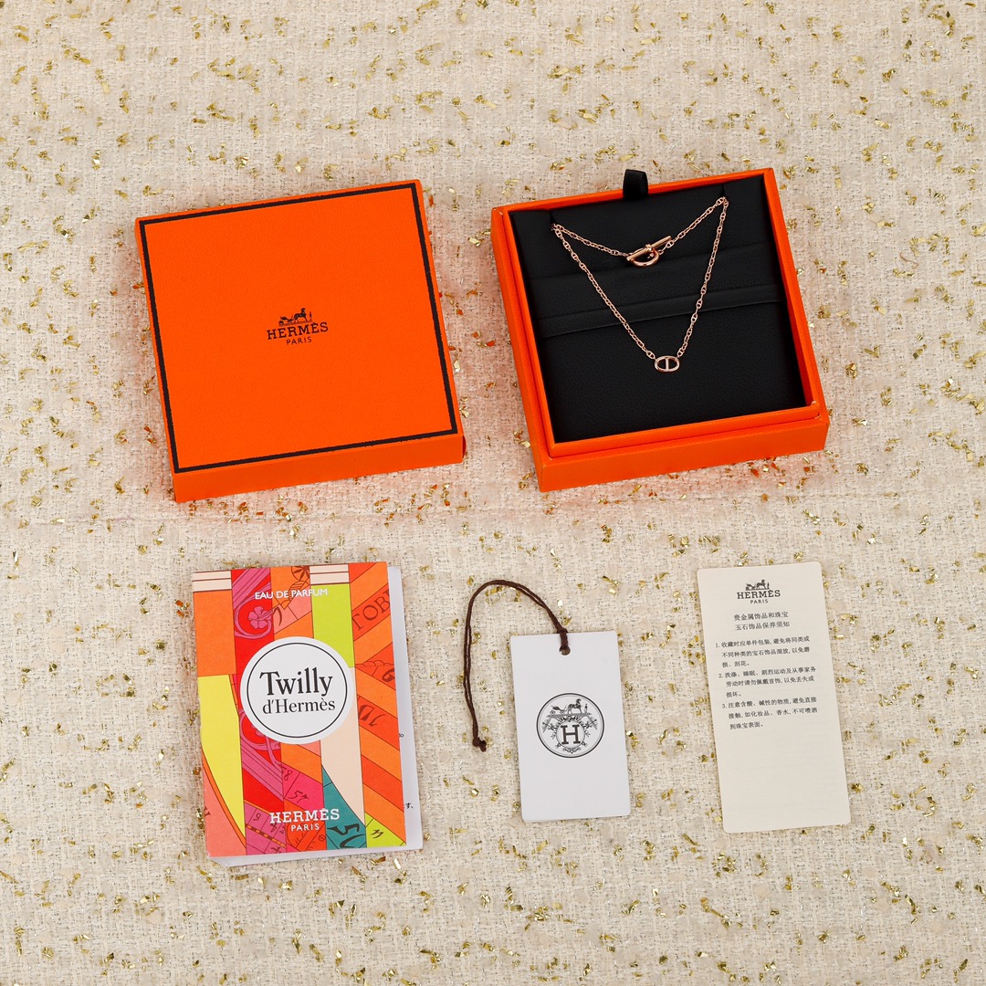 Hermes necklace-17