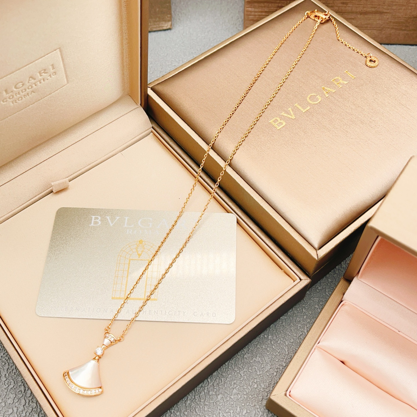 Bottega Veneta necklace-64