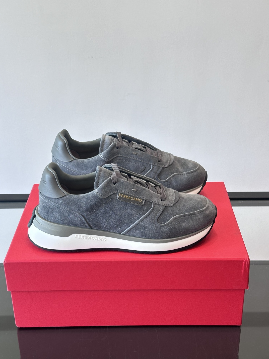 Ferragamo Sneakers