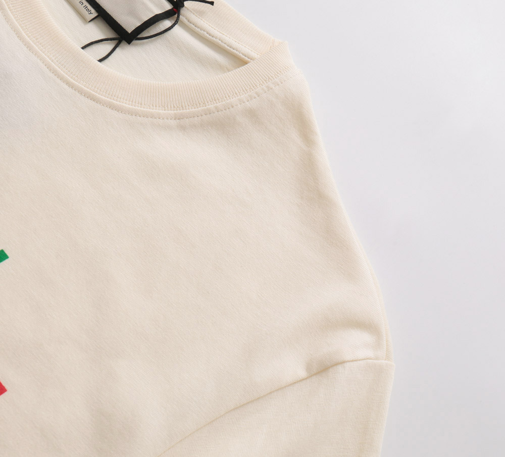 Gucci clothing-279