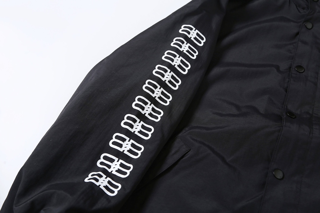 Balenciaga Clothing-322