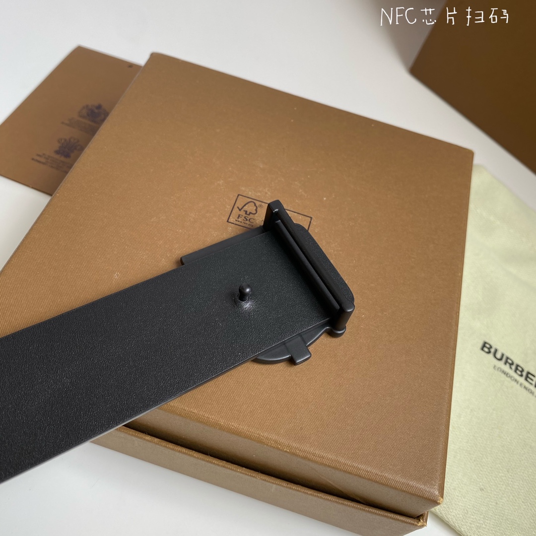 Burberry belt-12