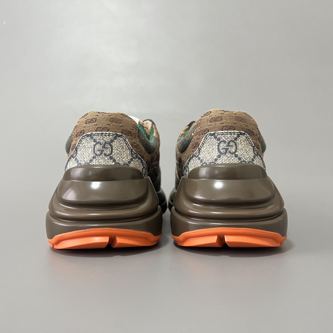Gucci Sneakers-53