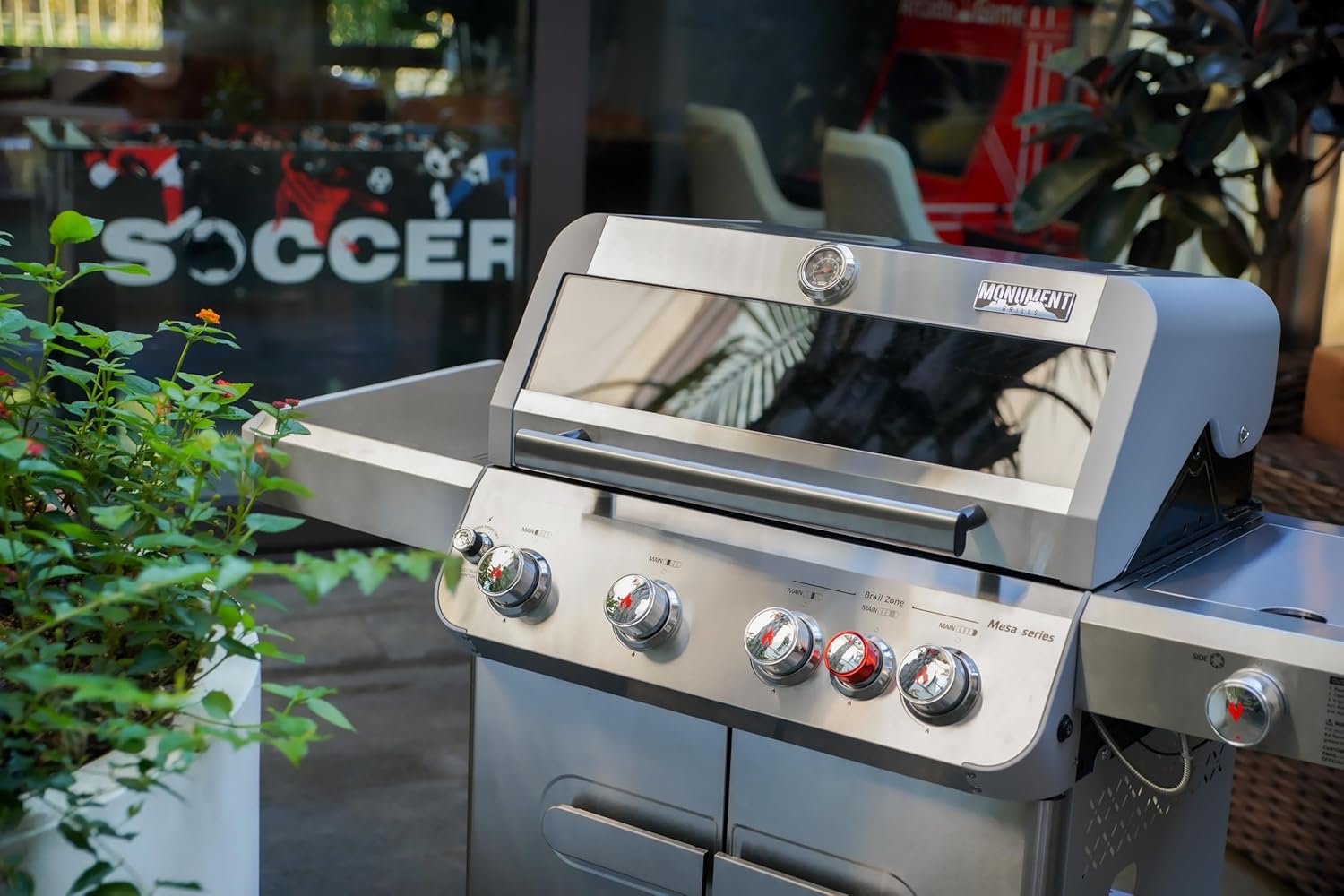 Monument Grills Mesa Series, 4+1 Outdoor Barbecue Stainless Steel Propane Gas Grill, 4 Burners & 1 Side Burner 62,000 BTU Patio Garden Barbecue Grill with Knob Controls, Mesa415BZ