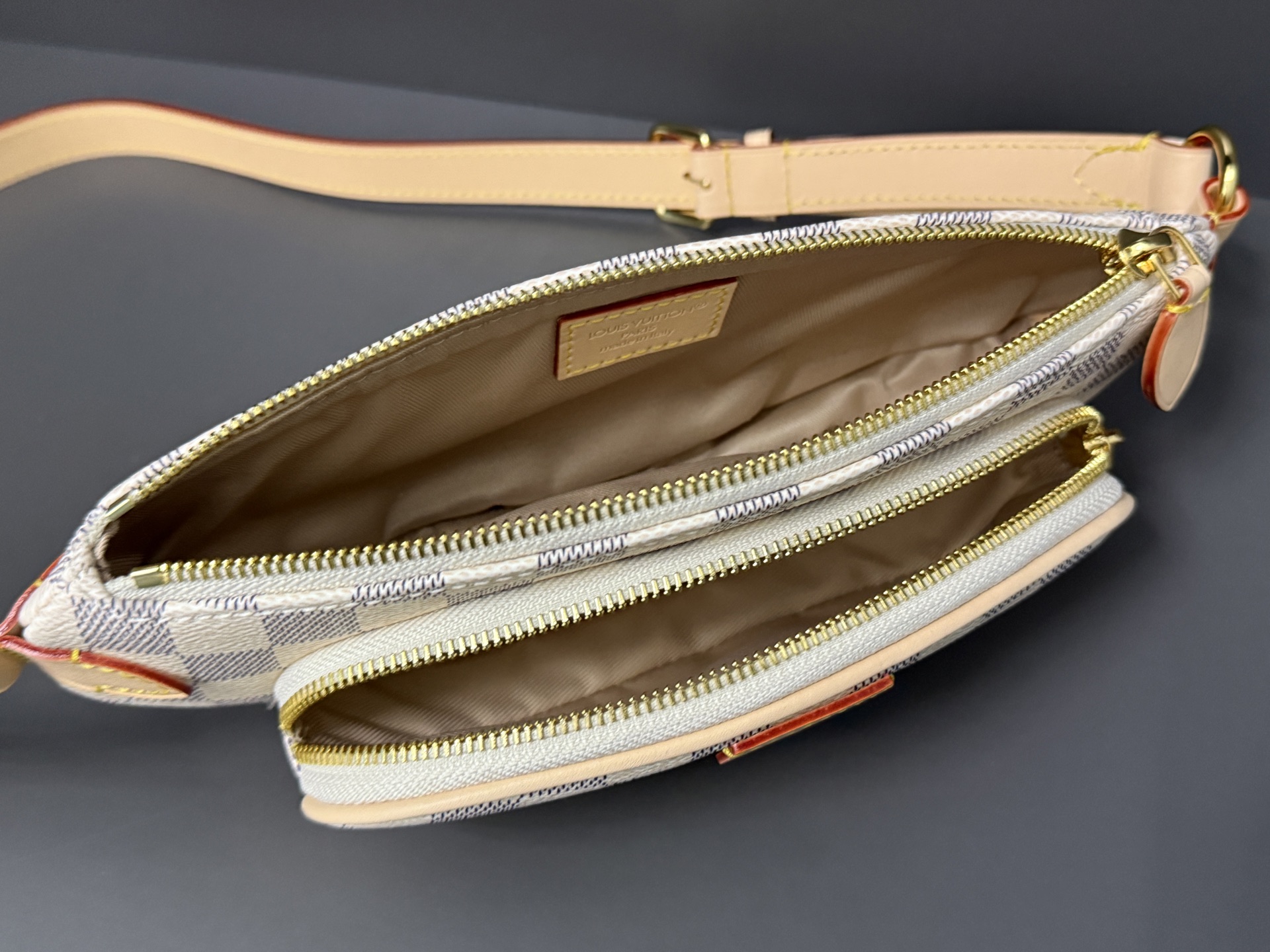 Louis Vuitton Hot New Product-48