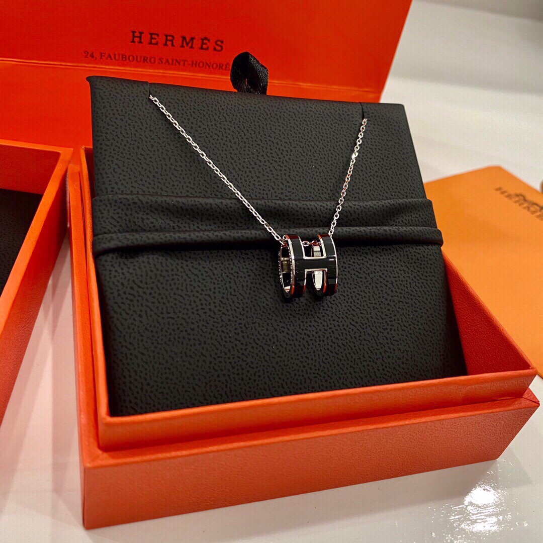 Hermes necklace-33
