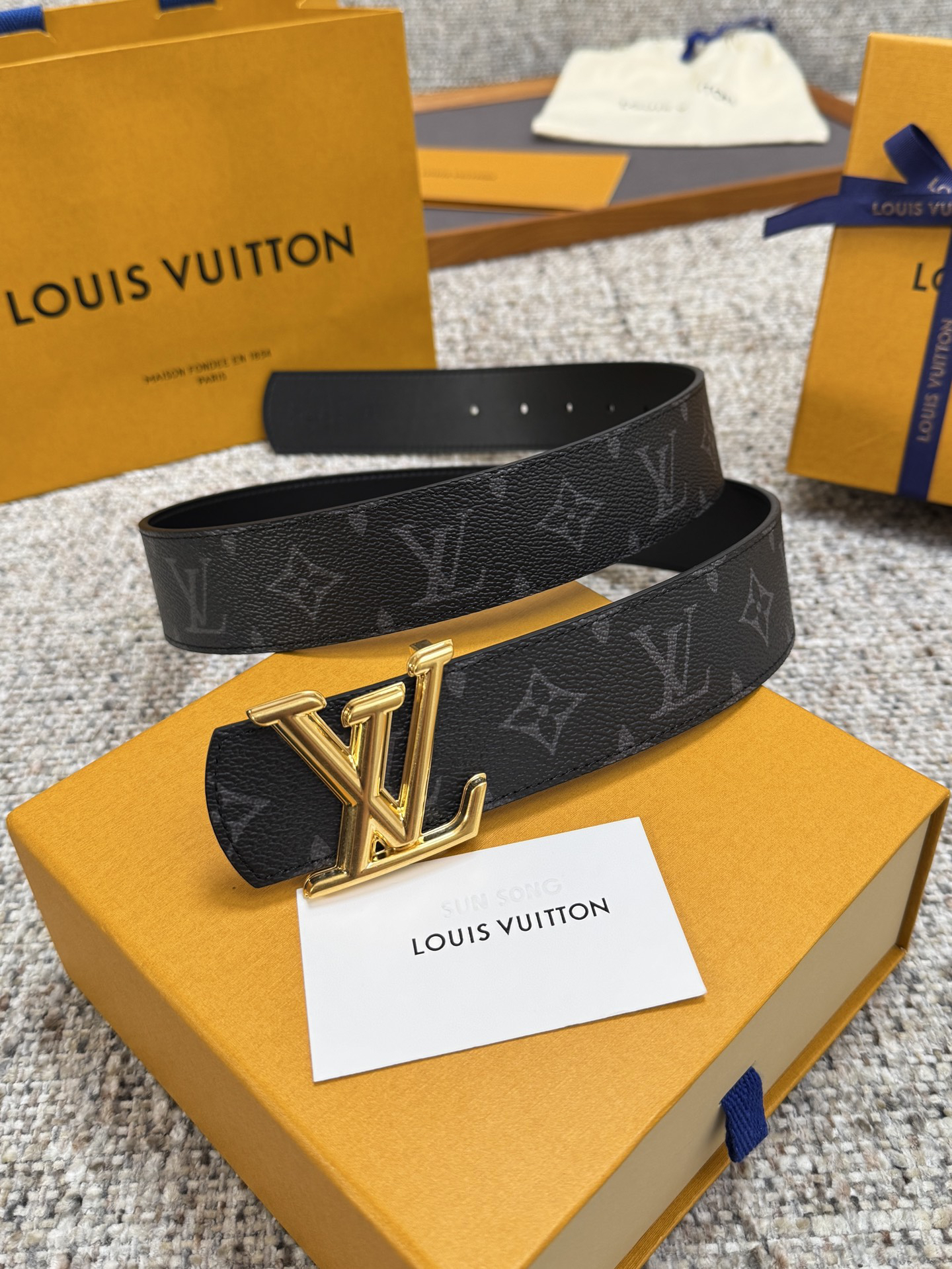 Lv belt-42