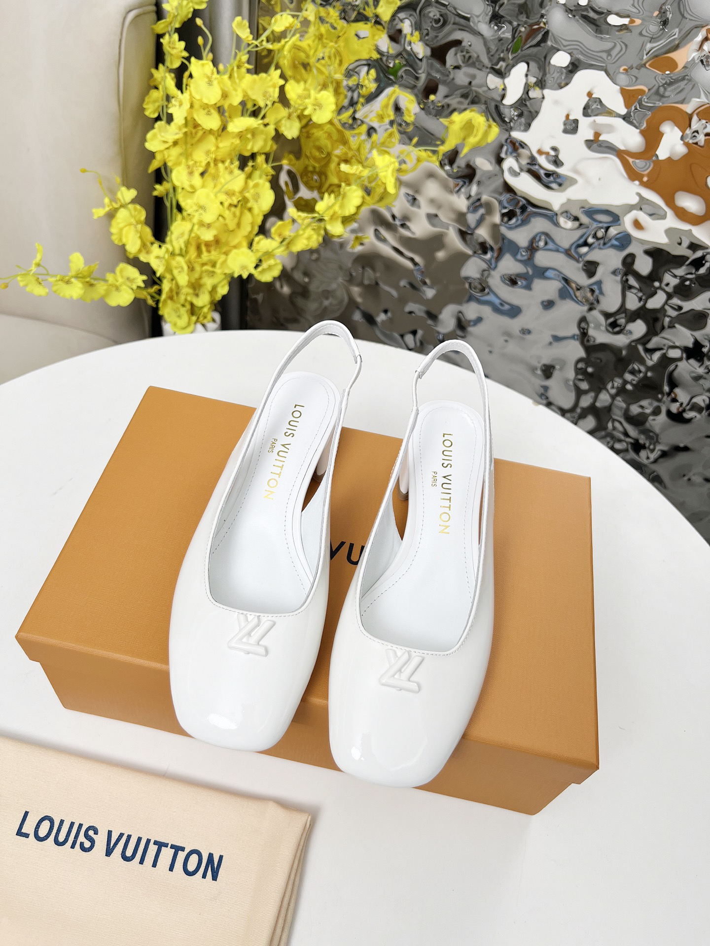 LV Summer footwear