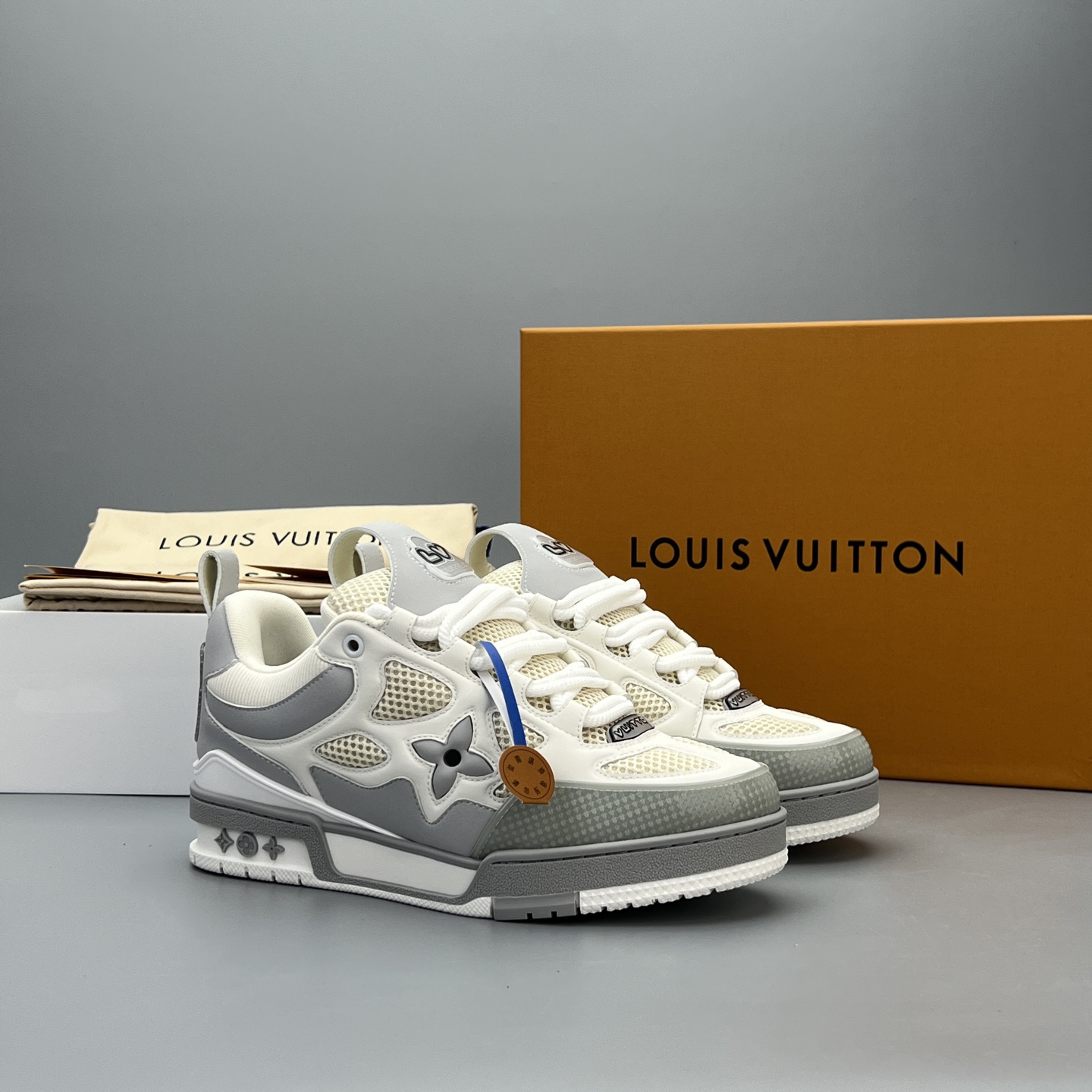 Lv Sneakers-129