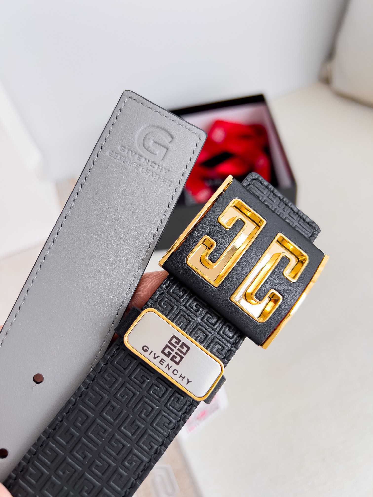 Givenchy belt-104