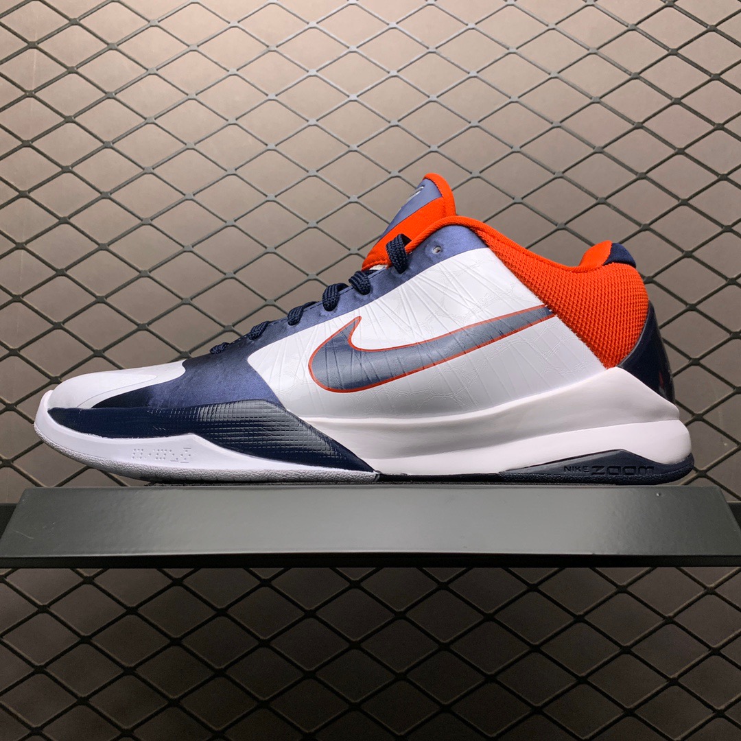 Nike Sneakers-214